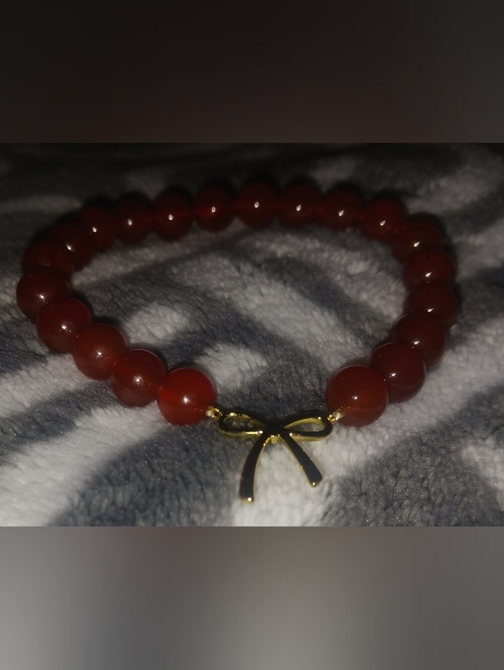 Brand New, Unworn, Red Agate Beaded Bow Holiday Bracelet 6-8 Inch Natural Agate